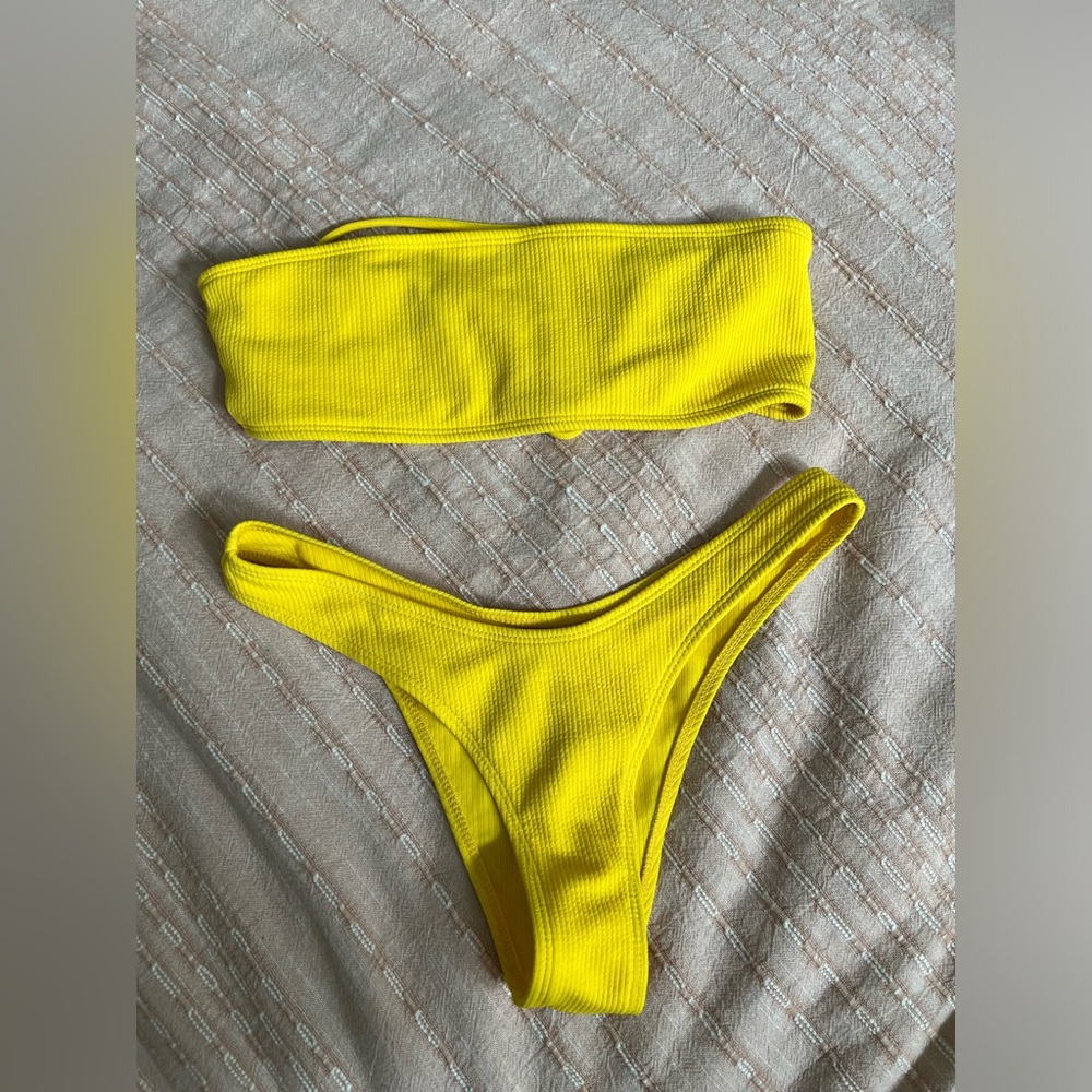 Zaful yellow 2 piece bikini set